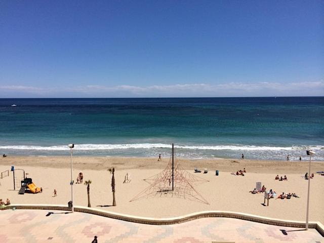 Medi Playa primera linea con aparcamiento Calpe Esterno foto