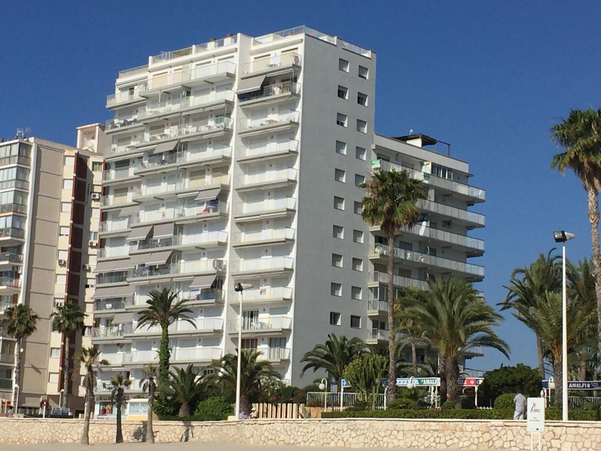 Medi Playa primera linea con aparcamiento Calpe Esterno foto